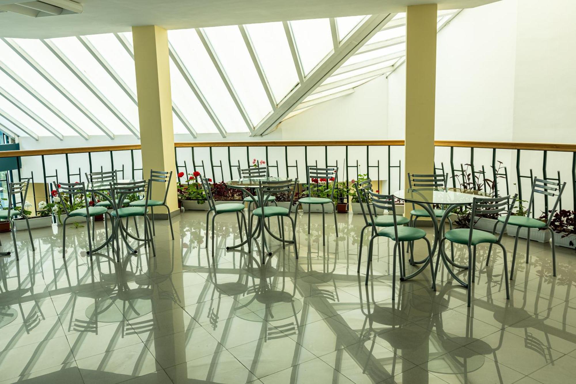 Slavyanski Hotel 3*