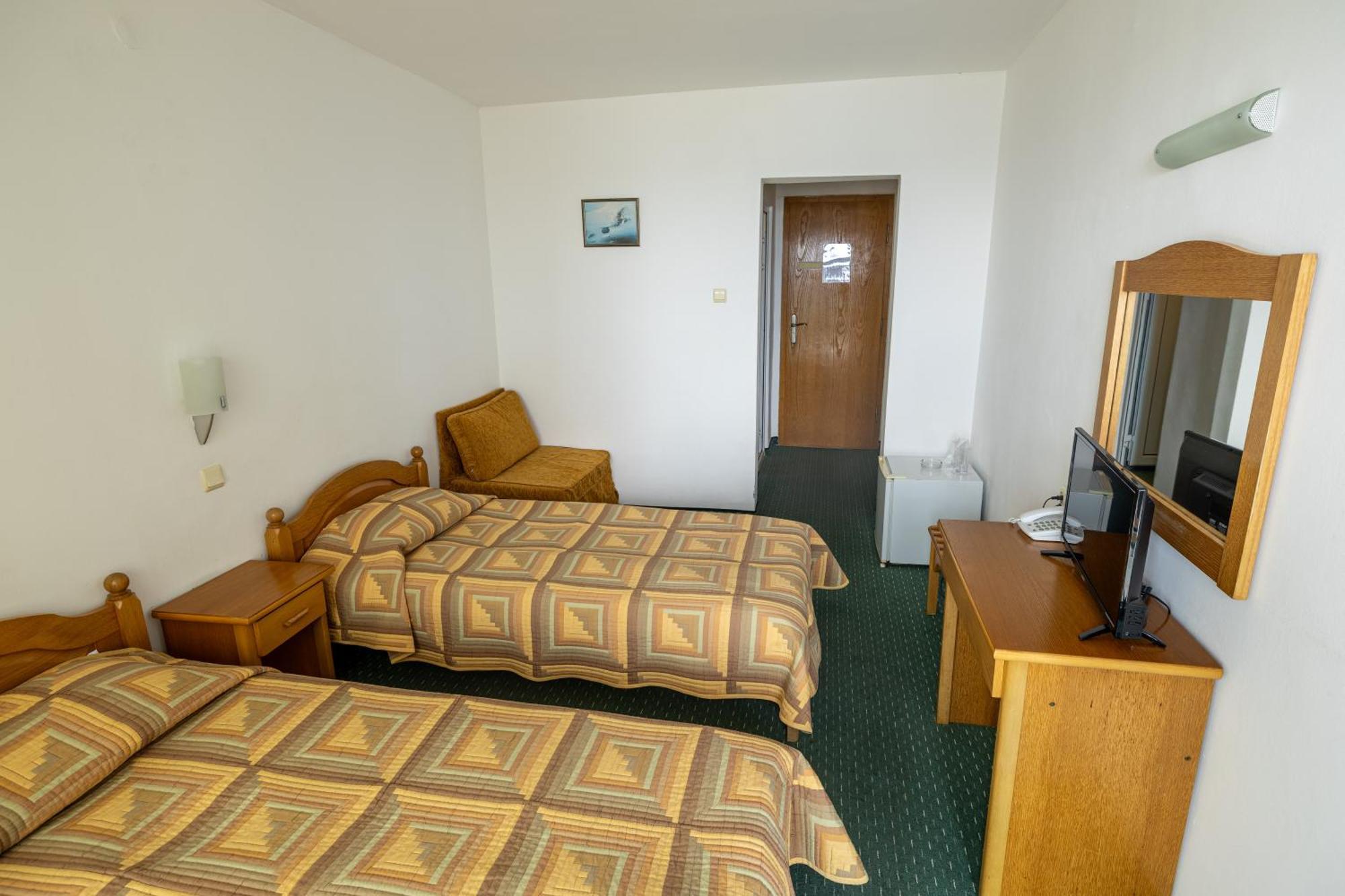 Hotel Slavyanski 3*
